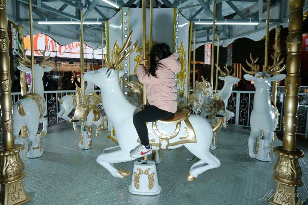 【台中西屯】北歐夢奇境聖誕樂園~2020台中大遠百聖誕節裝置，5大遊樂設施喚起童心 @飛天璇的口袋
