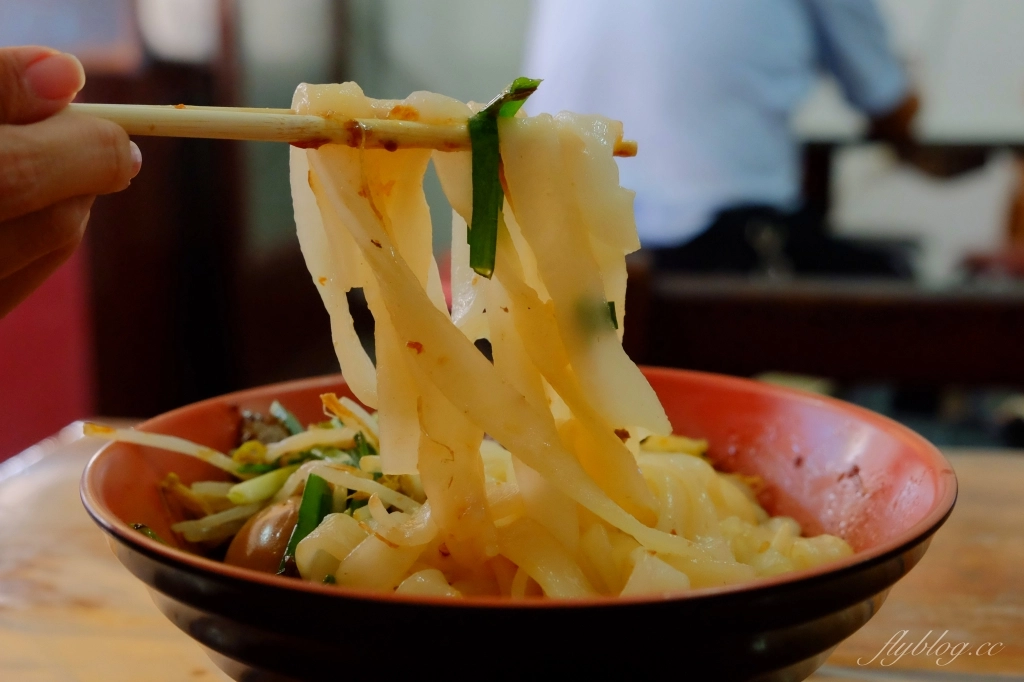 彭城堂客家板條｜三義古早味客家板條，板條湯圓都很好吃 @飛天璇的口袋