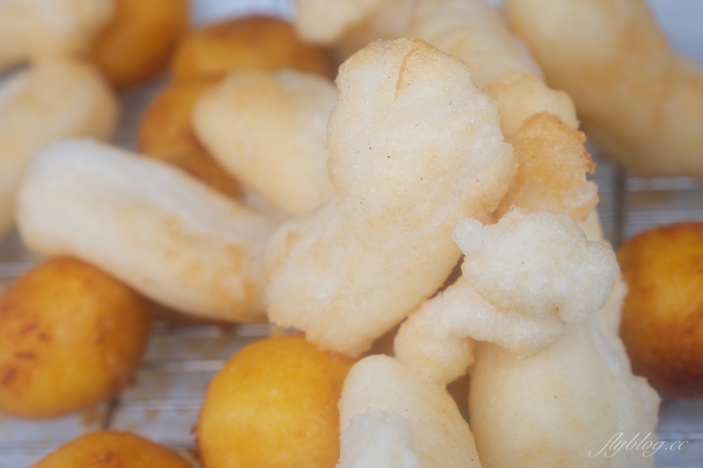 林家白糖粿｜台南國華街60年白糖粿，蕃薯椪和芋頭餅也好吃 @飛天璇的口袋