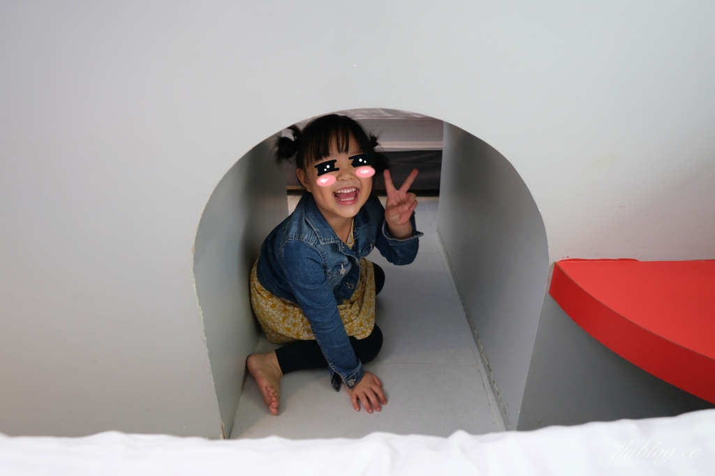 黃色風箏 Yellow Kite｜台南親子民宿推薦，溜滑梯主題套房，還有特約停車場 @飛天璇的口袋