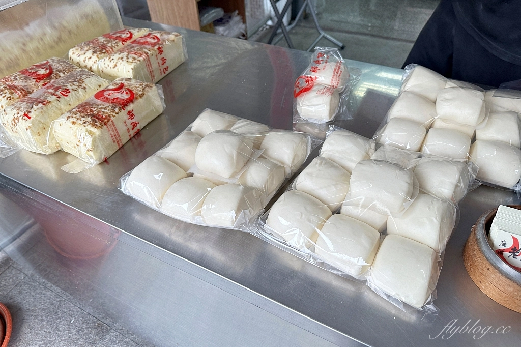 台中南屯|老堯師肉包.和鹿港老龍師師出同門,南屯黎明路美味的銅板小吃 @飛天璇的口袋 台中南屯|老堯師肉包.和鹿港老龍師師出同門,南屯黎明路美味的銅板小吃 @飛天璇的口袋