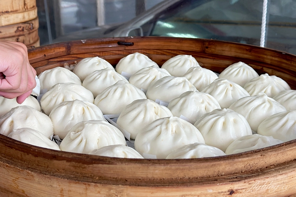 台中南屯|老堯師肉包.和鹿港老龍師師出同門,南屯黎明路美味的銅板小吃 @飛天璇的口袋 台中南屯|老堯師肉包.和鹿港老龍師師出同門,南屯黎明路美味的銅板小吃 @飛天璇的口袋