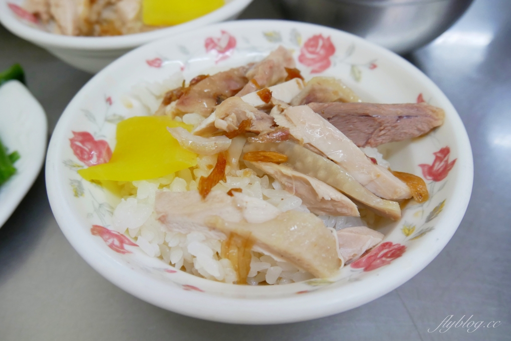 嘉義東區｜丸仔榮小吃店．Google評價4.4顆星，文化夜市巷弄裡的火雞肉飯 @飛天璇的口袋