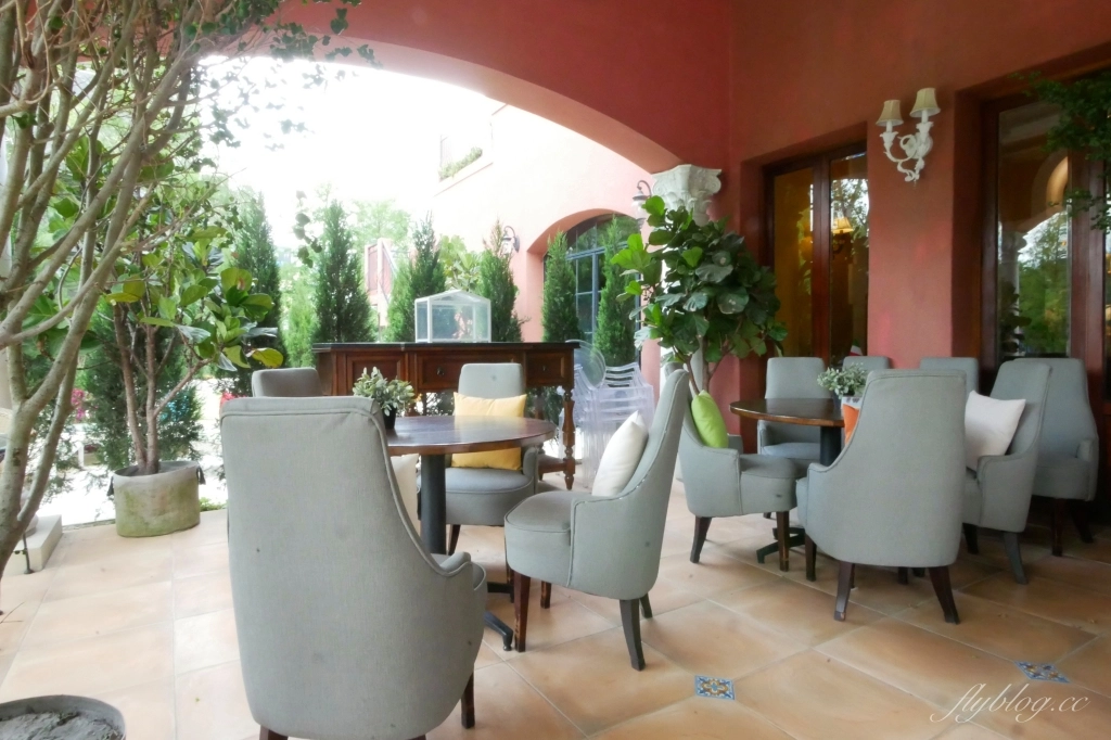 台中南屯｜Bacitali小義大利威尼斯宮．座落於龍富路的歐式花園，台中老字號義大利麵店 @飛天璇的口袋