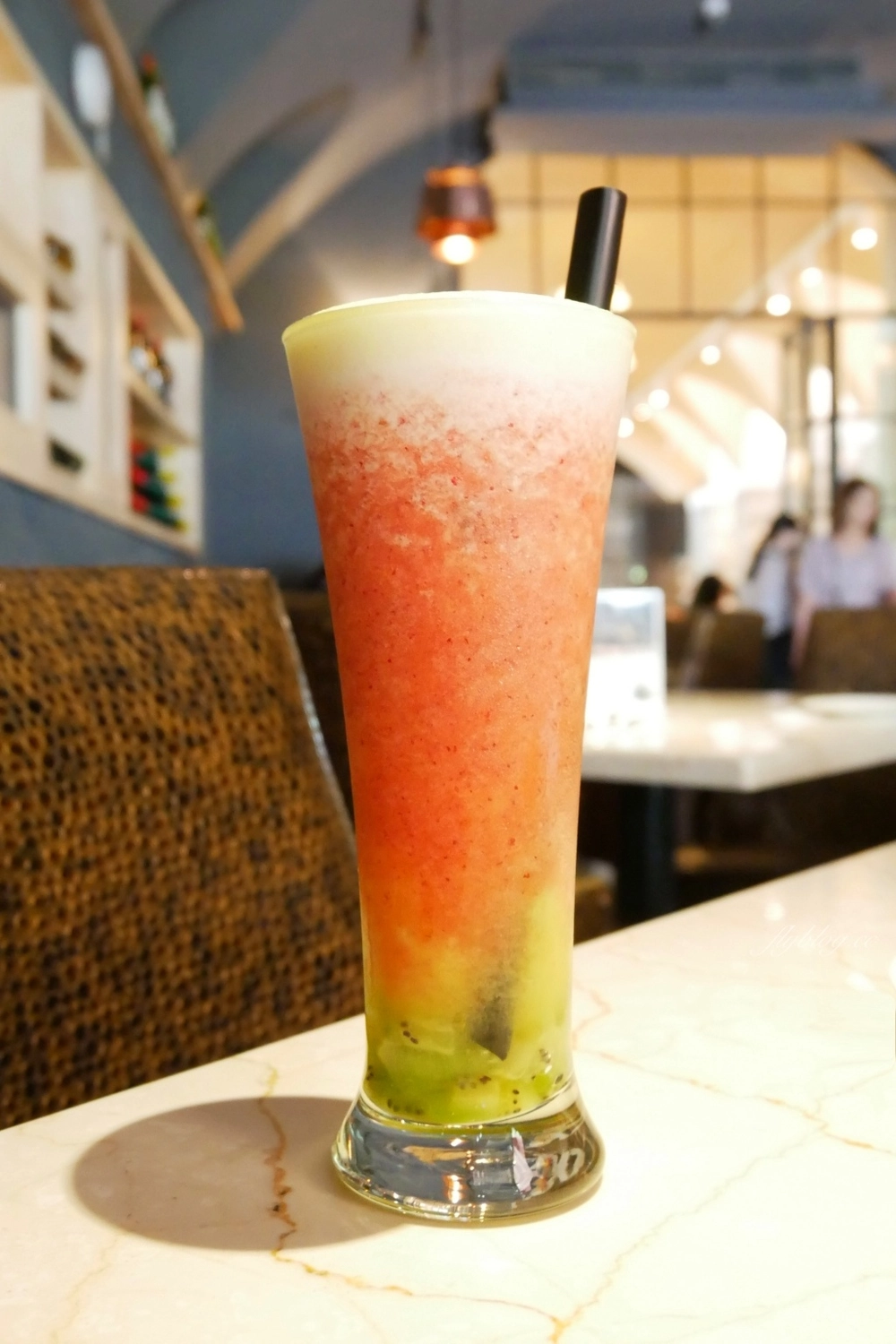 台中南屯｜Bacitali小義大利威尼斯宮．座落於龍富路的歐式花園，台中老字號義大利麵店 @飛天璇的口袋