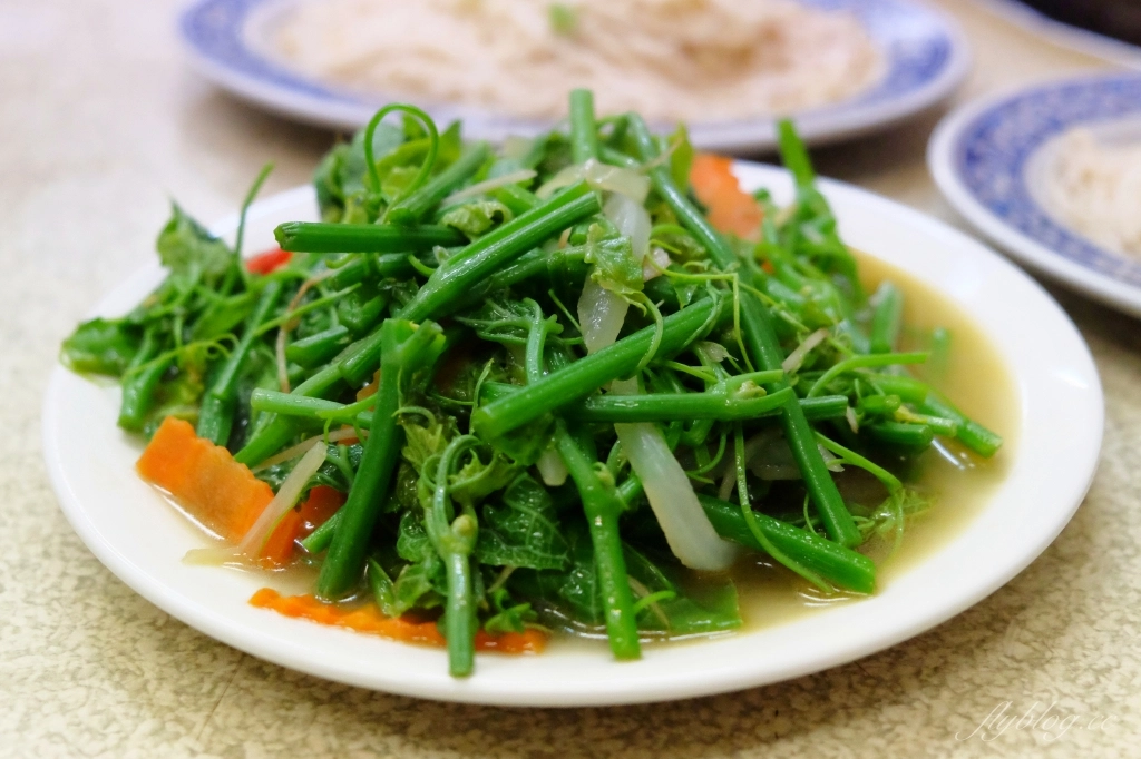 冠鴻羊雞城｜堅持使用炭火的好味道，還有古早味的魷魚螺肉蒜 @飛天璇的口袋