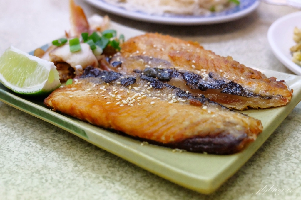 冠鴻羊雞城|堅持使用炭火的好味道,還有古早味的魷魚螺肉蒜 @飛天璇的口袋 冠鴻羊雞城|堅持使用炭火的好味道,還有古早味的魷魚螺肉蒜 @飛天璇的口袋