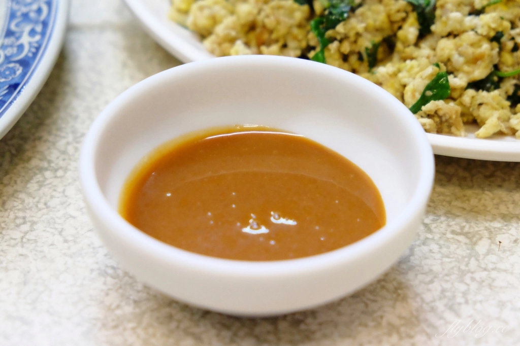 冠鴻羊雞城|堅持使用炭火的好味道,還有古早味的魷魚螺肉蒜 @飛天璇的口袋 冠鴻羊雞城|堅持使用炭火的好味道,還有古早味的魷魚螺肉蒜 @飛天璇的口袋