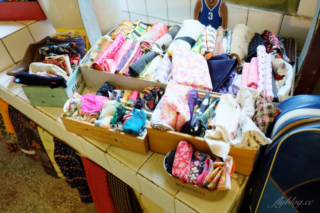 【台中北屯】果樹咖啡：北屯溫馨早午餐店推薦，結合服飾、小物和餐廳複合式經營 @飛天璇的口袋