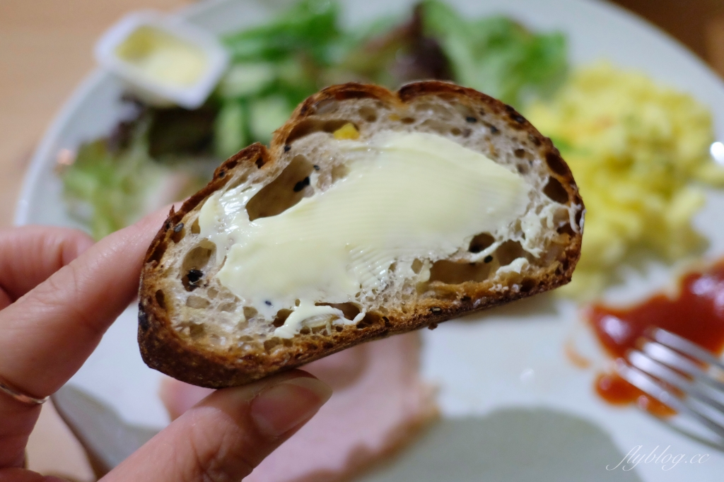 【台中北屯】果樹咖啡:北屯溫馨早午餐店推薦,結合服飾、小物和餐廳複合式經營 @飛天璇的口袋 【台中北屯】果樹咖啡:北屯溫馨早午餐店推薦,結合服飾、小物和餐廳複合式經營 @飛天璇的口袋