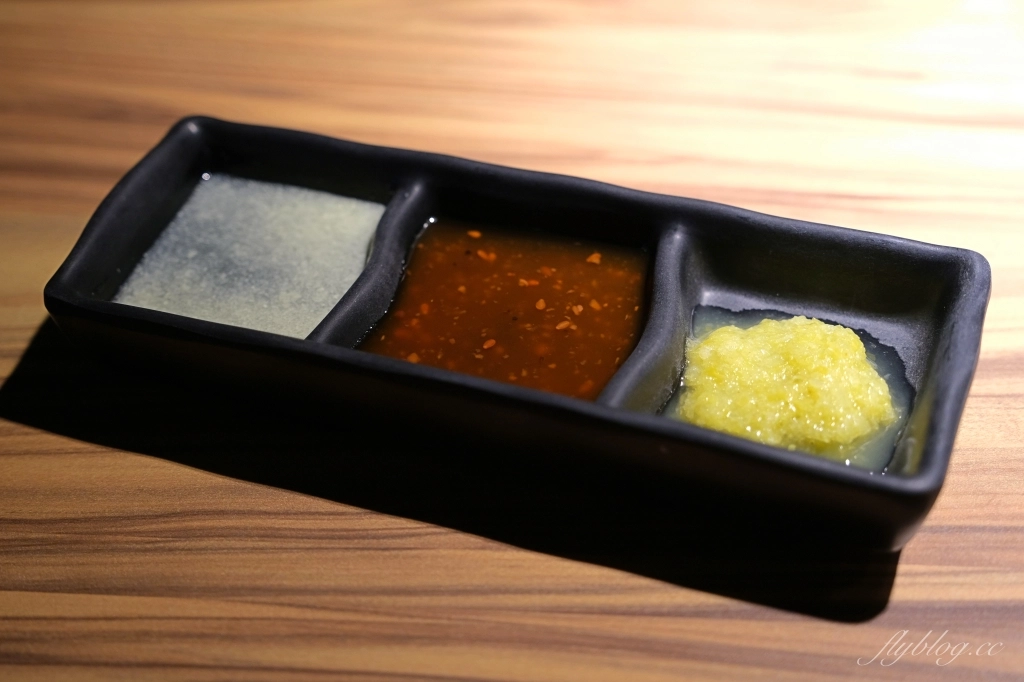 台中西屯｜大股熟成燒肉專門．全台首創清酒投幣機的燒肉店，專人桌邊代烤的奢華享受 @飛天璇的口袋