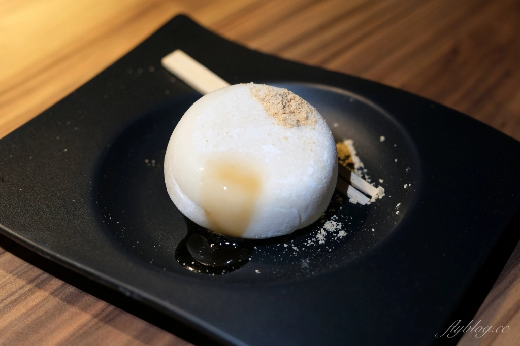 台中西屯｜大股熟成燒肉專門．全台首創清酒投幣機的燒肉店，專人桌邊代烤的奢華享受 @飛天璇的口袋