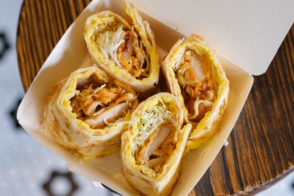 台北中正｜OnlyToast偷吃吐司專賣店．南機場總店，韓風吐司連鎖專賣店，冬季限定草莓吐司上市 @飛天璇的口袋