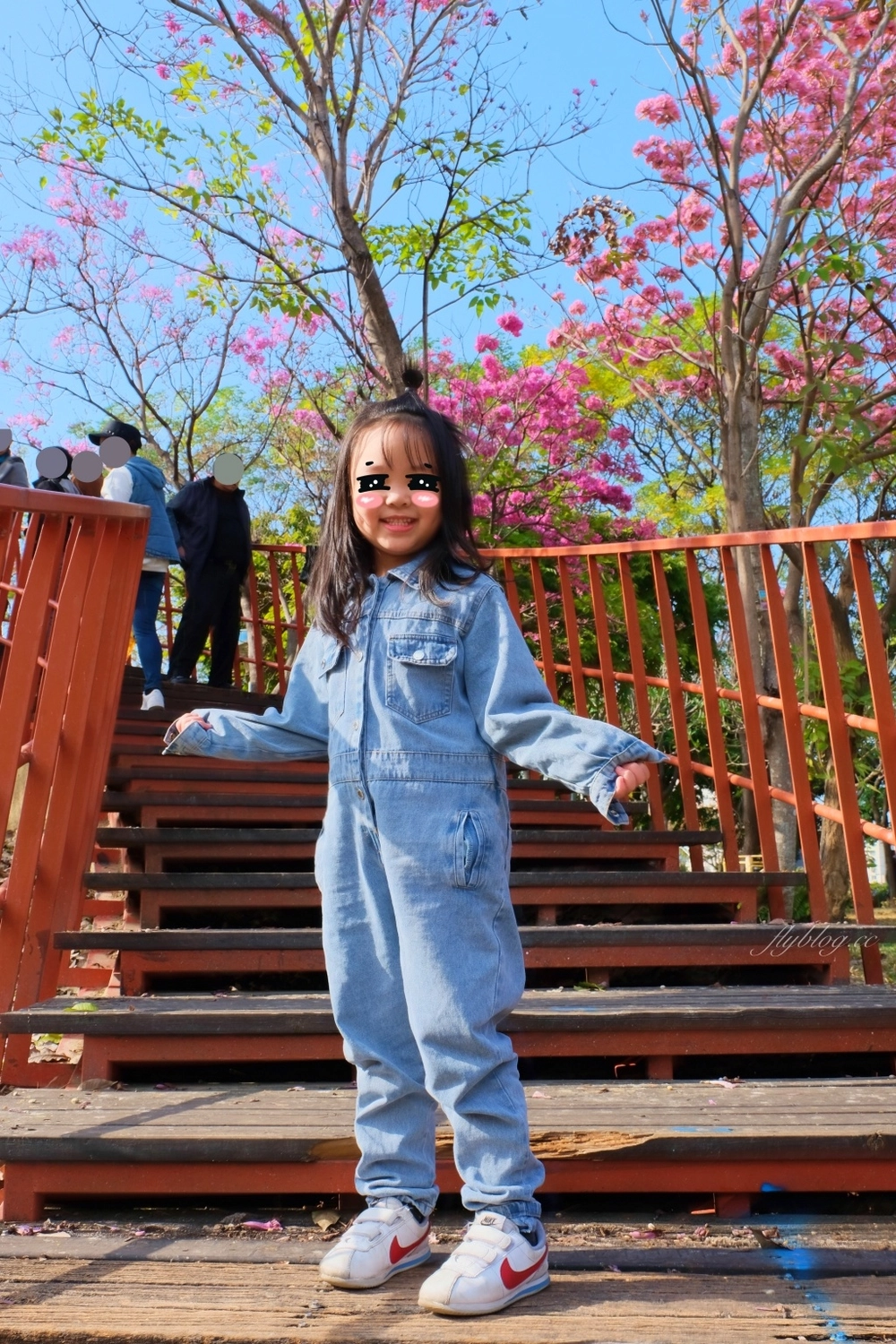 【台中北屯】三甲公園,紅花風鈴木浪漫盛開中,台中IG網美打卡爆紅景點,2021年最新花況 @飛天璇的口袋 【台中北屯】三甲公園,紅花風鈴木浪漫盛開中,台中IG網美打卡爆紅景點,2021年最新花況 @飛天璇的口袋