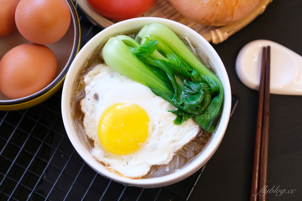 【食譜分享】龍口食品：70年老字號龍口粉絲，從小到大的好朋友，春雨坊X總舖師新上市 @飛天璇的口袋