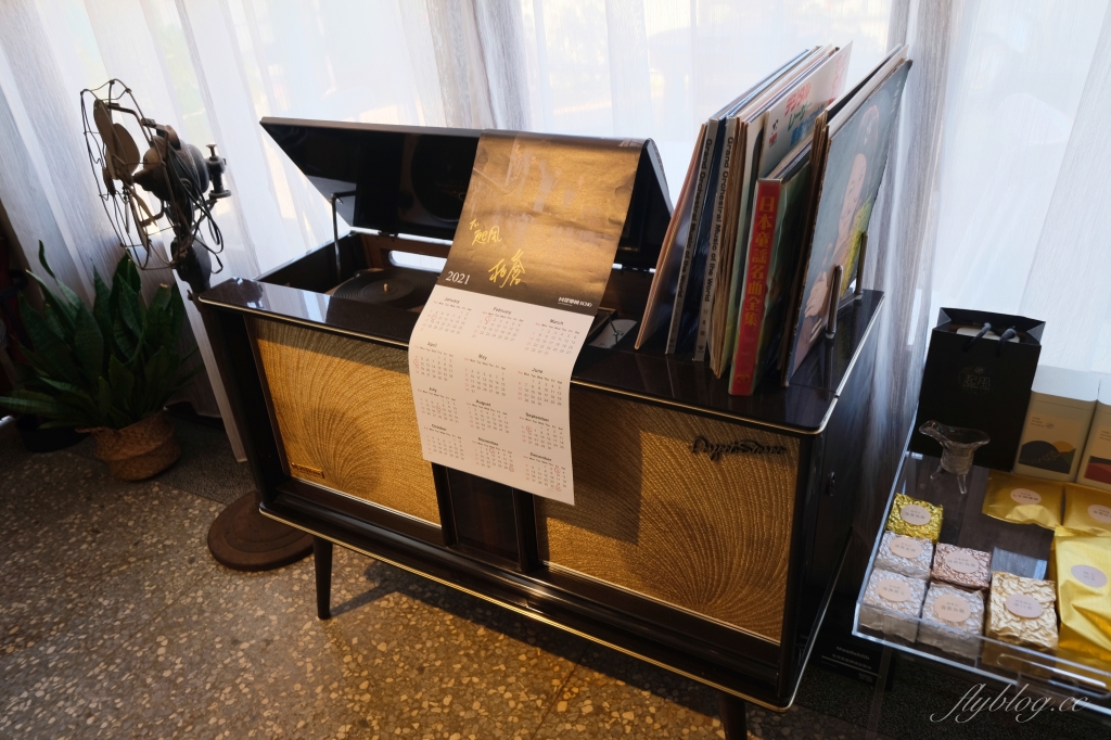 嘉義東區｜起風：嘉義充滿韻味的老宅甜點店，二樓榻榻米區是網美最愛 @飛天璇的口袋