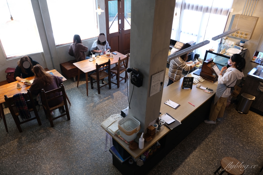 嘉義東區｜起風：嘉義充滿韻味的老宅甜點店，二樓榻榻米區是網美最愛 @飛天璇的口袋