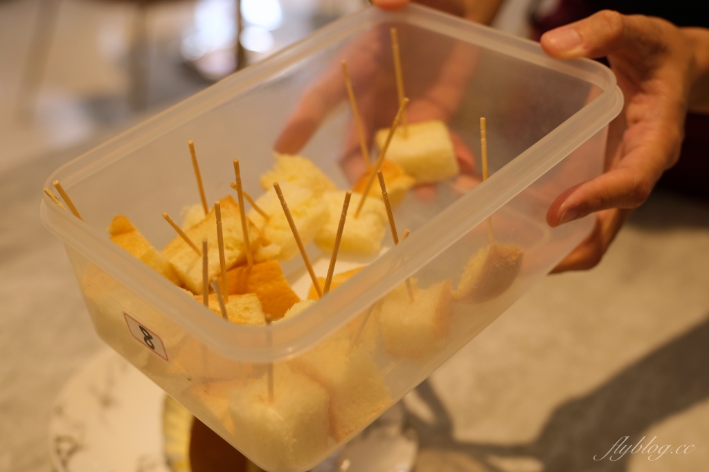 嘉義西區｜壺豆花．像甜點店一樣美的豆花店，IG網美熱門打卡景點 @飛天璇的口袋