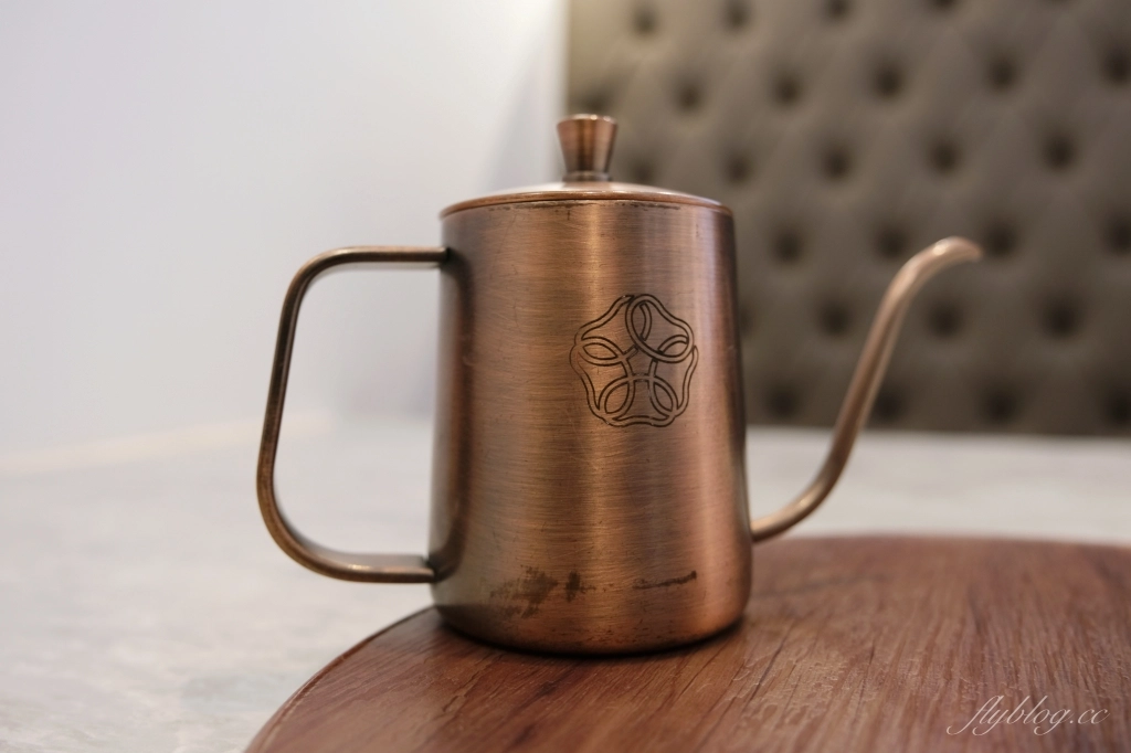 嘉義西區｜壺豆花．像甜點店一樣美的豆花店，IG網美熱門打卡景點 @飛天璇的口袋