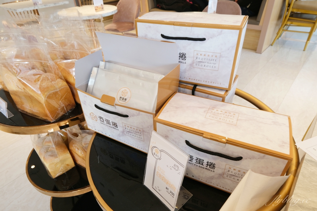 嘉義西區｜壺豆花．像甜點店一樣美的豆花店，IG網美熱門打卡景點 @飛天璇的口袋