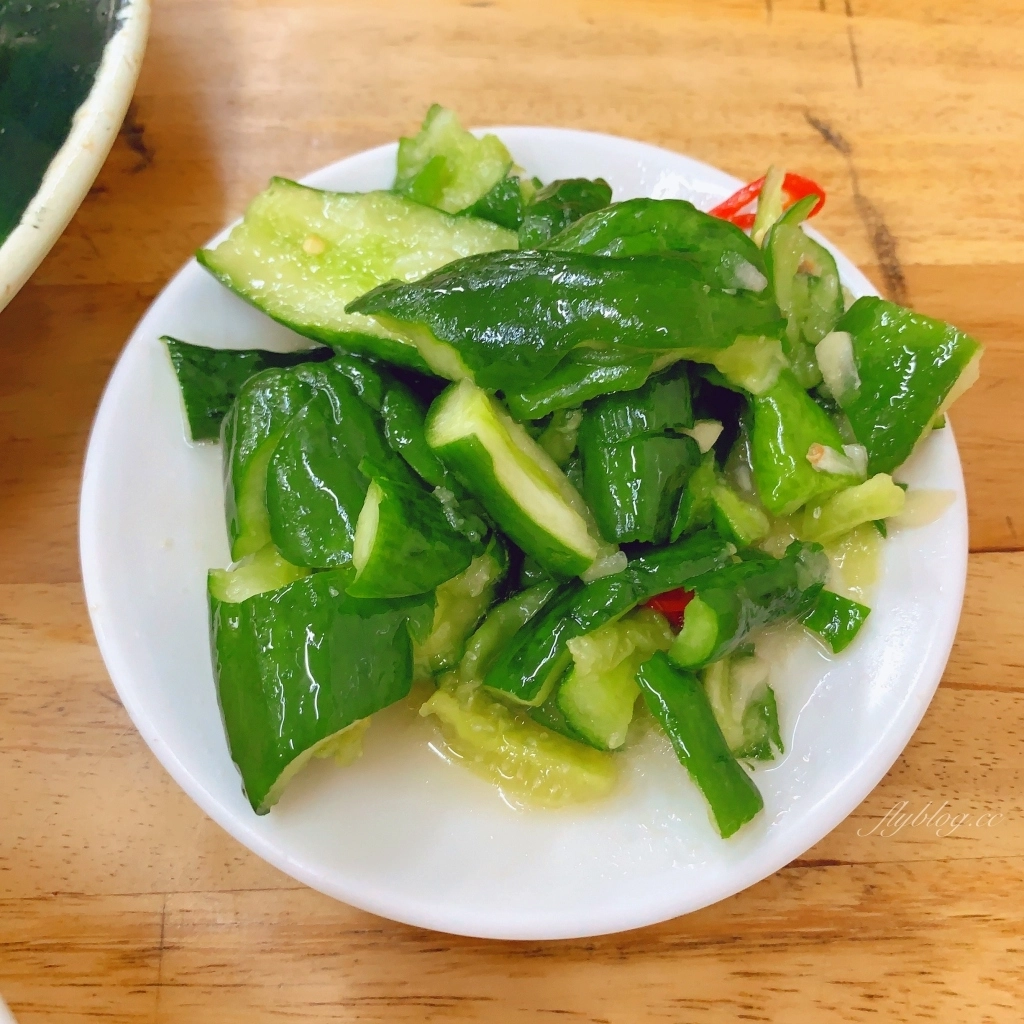 台中北屯｜老向的店．北平路最超人氣麵食店，必吃清蒸鴨腿麵開門就完售 @飛天璇的口袋