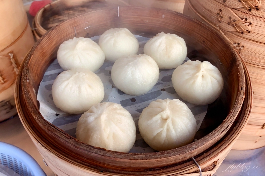 台中北屯｜大順小籠包．老麵發酵的美味小籠包，北平路在地10幾年的老店 @飛天璇的口袋
