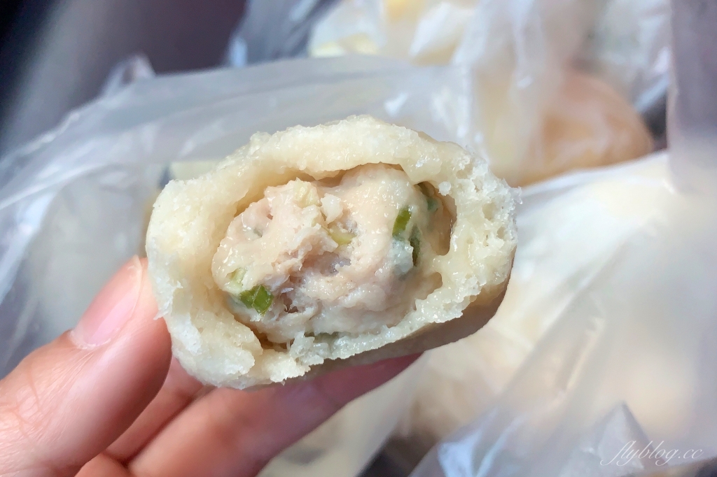 台中北屯｜大順小籠包．老麵發酵的美味小籠包，北平路在地10幾年的老店 @飛天璇的口袋