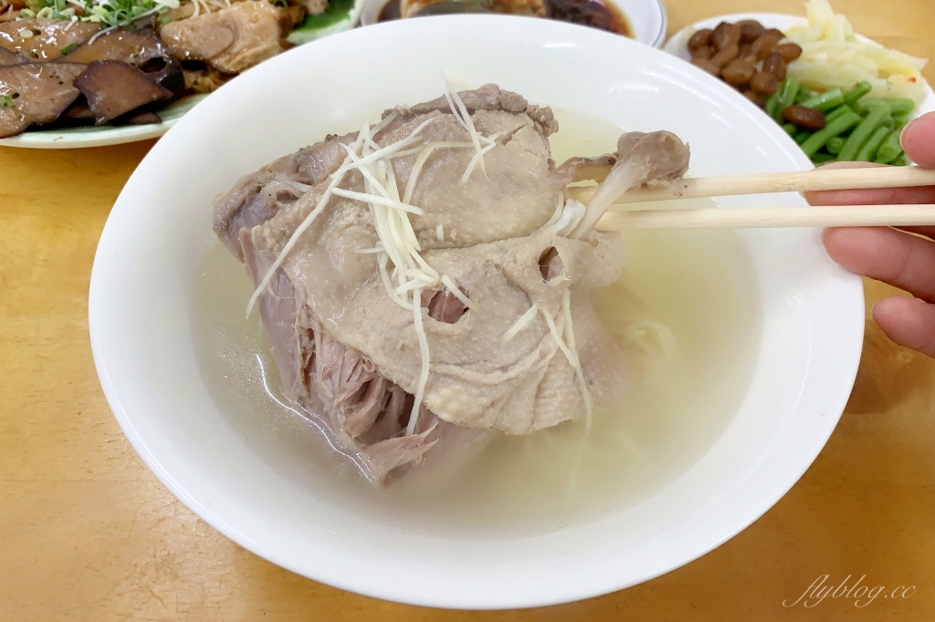 台中北屯｜老向的店．北平路最超人氣麵食店，必吃清蒸鴨腿麵開門就完售 @飛天璇的口袋