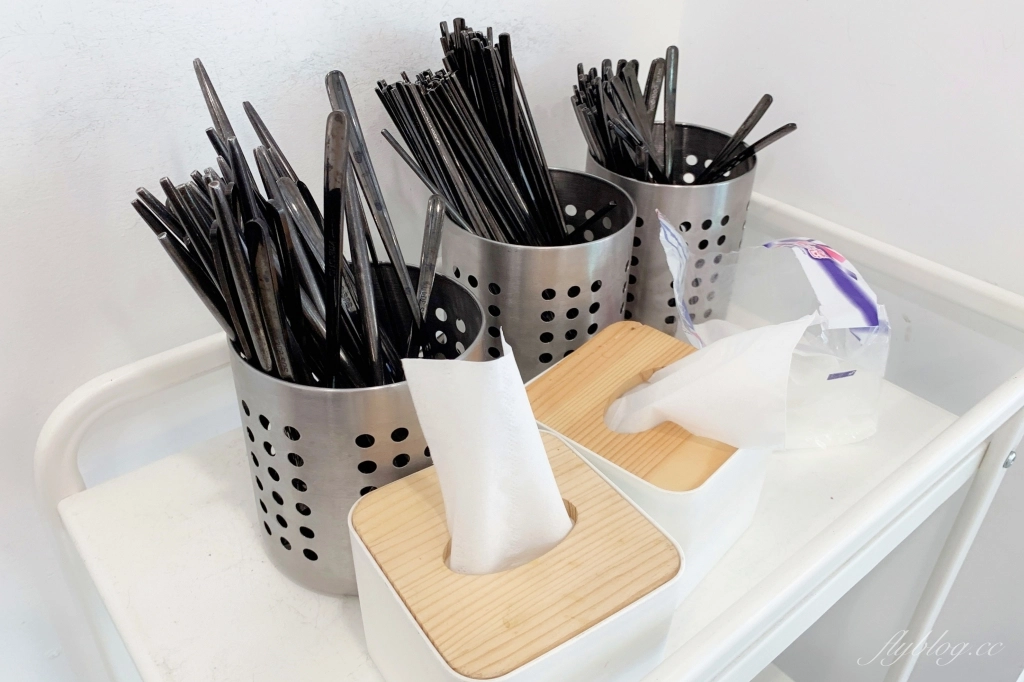 懂滋咚吃韓風早午餐｜充滿韓風的漂亮簡約，中國醫藥大學商圈美食 @飛天璇的口袋