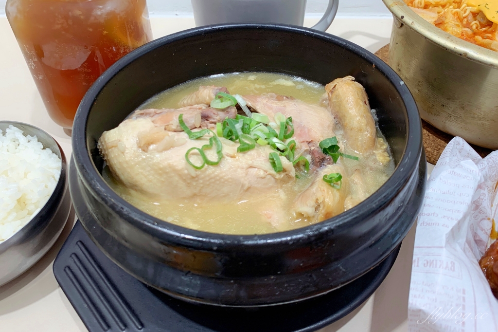 懂滋咚吃韓風早午餐｜充滿韓風的漂亮簡約，中國醫藥大學商圈美食 @飛天璇的口袋