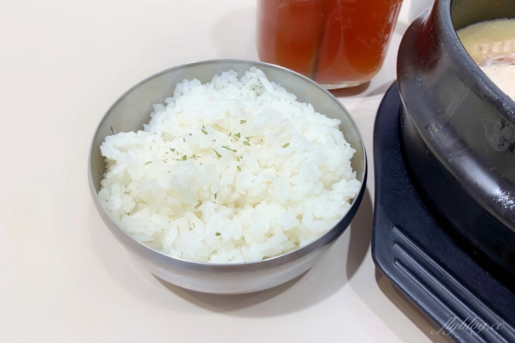 懂滋咚吃韓風早午餐｜充滿韓風的漂亮簡約，中國醫藥大學商圈美食 @飛天璇的口袋