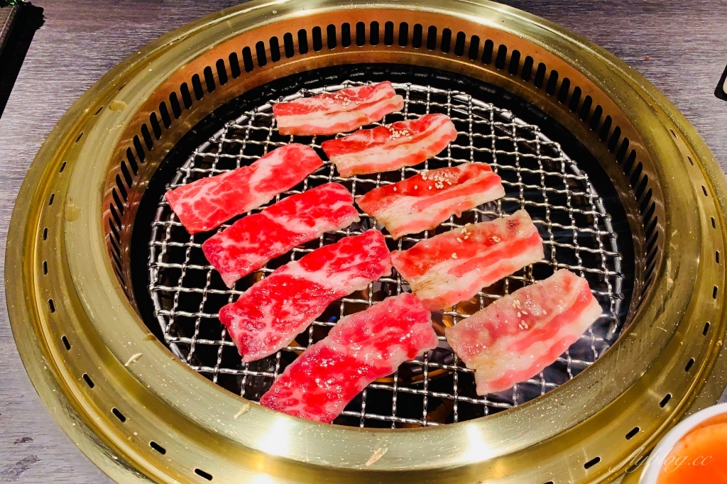 台中北屯｜茶六燒肉堂中清店，輕井澤燒肉進駐北屯，雙人套餐1580元起 @飛天璇的口袋
