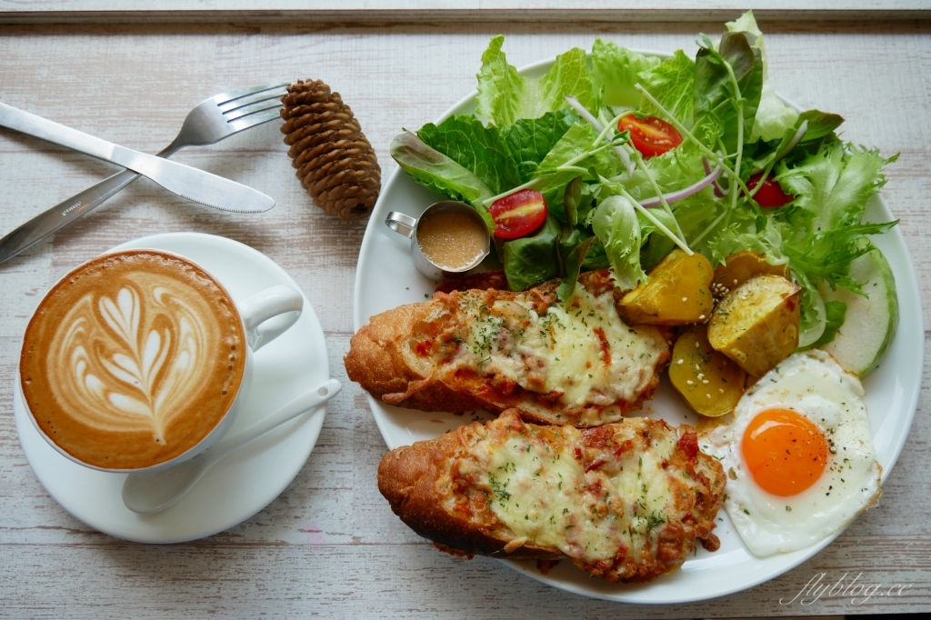 找晨手作輕食料理｜座落於兒童公園旁的早午餐店，座擁窗前大片綠地美景 @飛天璇的口袋