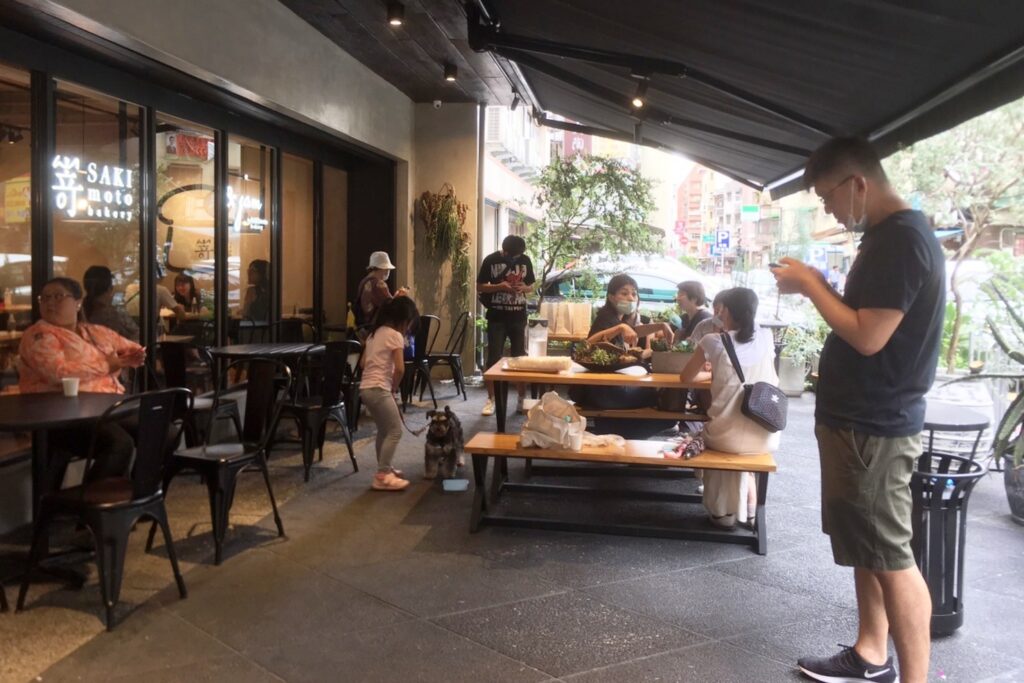 台北信義|嵜本高級生吐司專門店 SAKImoto Bakery.日本第一生吐司品牌信義門市,內用開放網路預約 @飛天璇的口袋 台北信義|嵜本高級生吐司專門店 SAKImoto Bakery.日本第一生吐司品牌信義門市,內用開放網路預約 @飛天璇的口袋