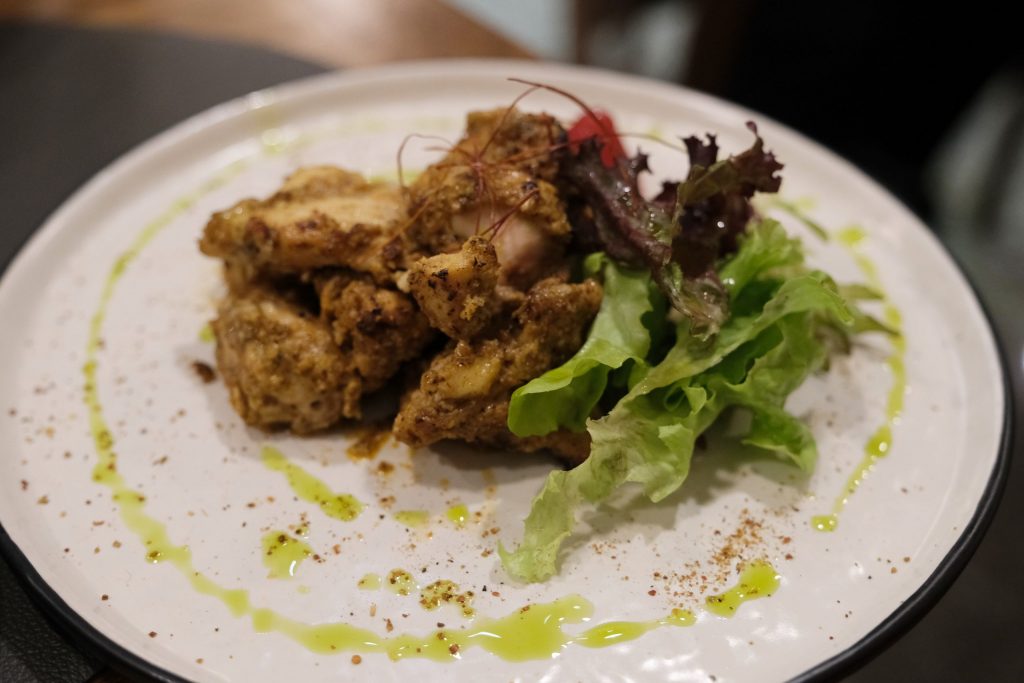 台中西區｜盛食咖哩．嘉義最接地氣的咖哩來台中，印度風味咖哩也可以很文青 @飛天璇的口袋