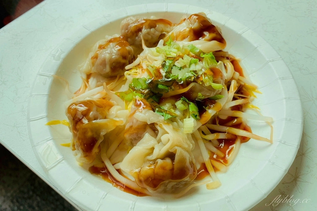 台中清水｜正牌米糕莊，食尚玩家採訪清水在地米糕店，清水人朋友推薦香甜粳棕必點 @飛天璇的口袋