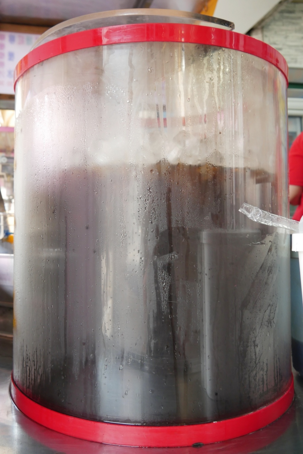 【台中大甲】大甲40年飲料攤老店「一路發綠豆沙」，鎮瀾宮前人氣排隊美食 @飛天璇的口袋