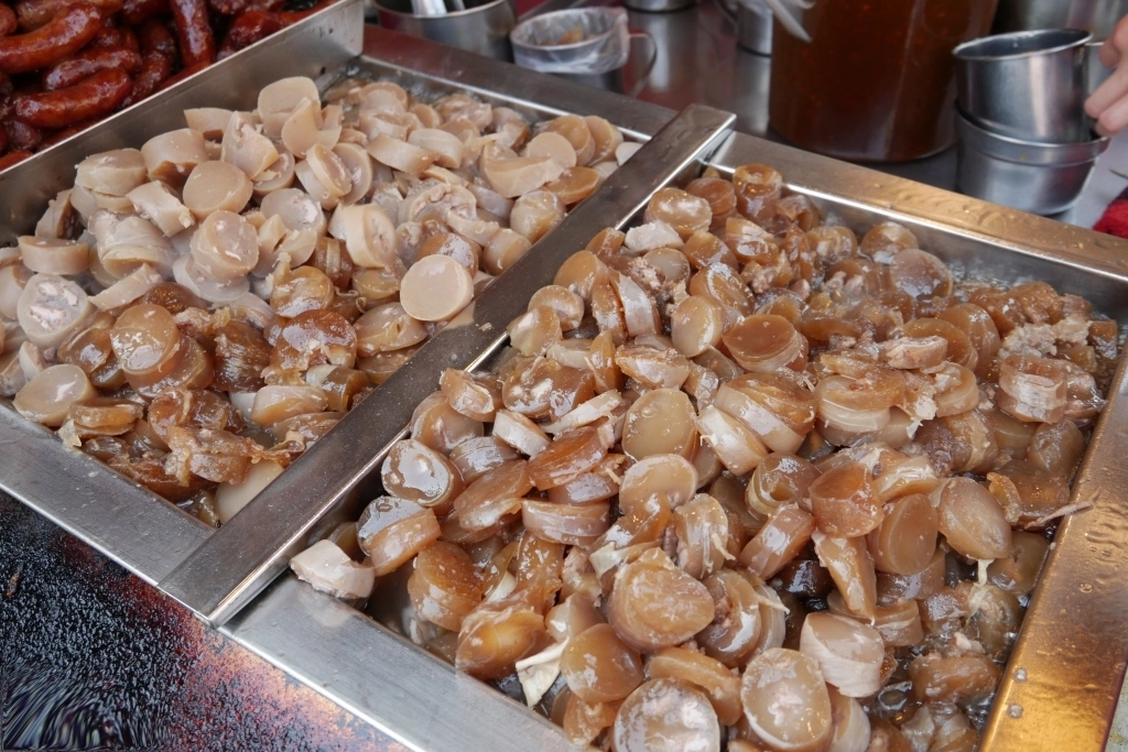 【台中大甲】康家阿媽ㄟ粉腸，大甲鎮瀾宮前超人氣粉腸，傳承60年媒體爭相報導 @飛天璇的口袋