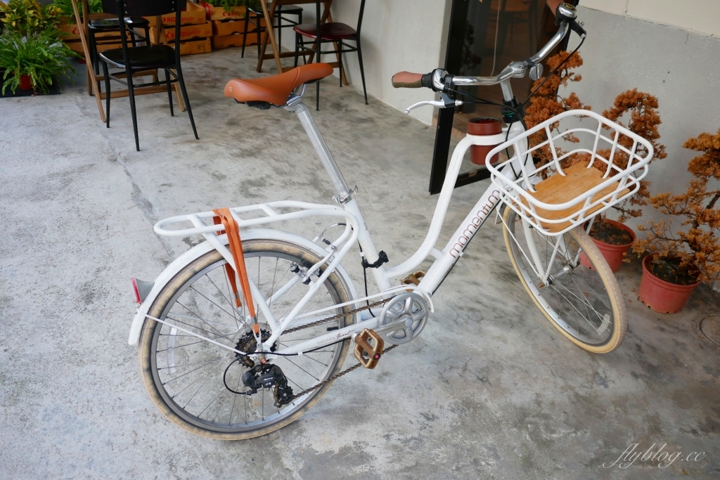 這傢伙 This Guy｜台中超人氣肉桂捲專賣店，田樂二店隔壁的老宅早午餐 @飛天璇的口袋