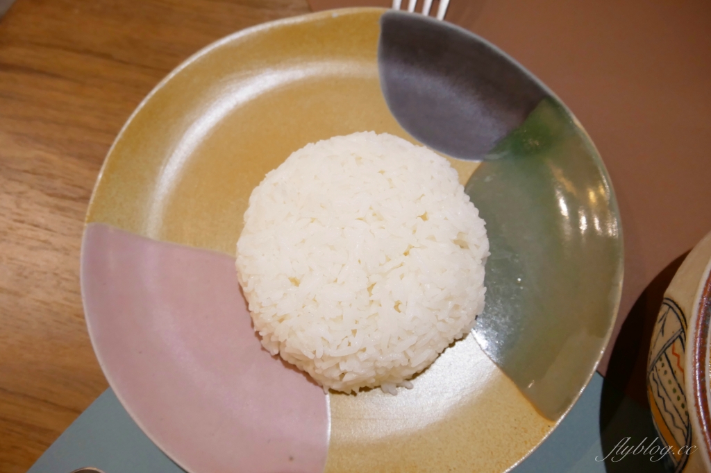 台中西區｜盛食咖哩．嘉義最接地氣的咖哩來台中，印度風味咖哩也可以很文青 @飛天璇的口袋