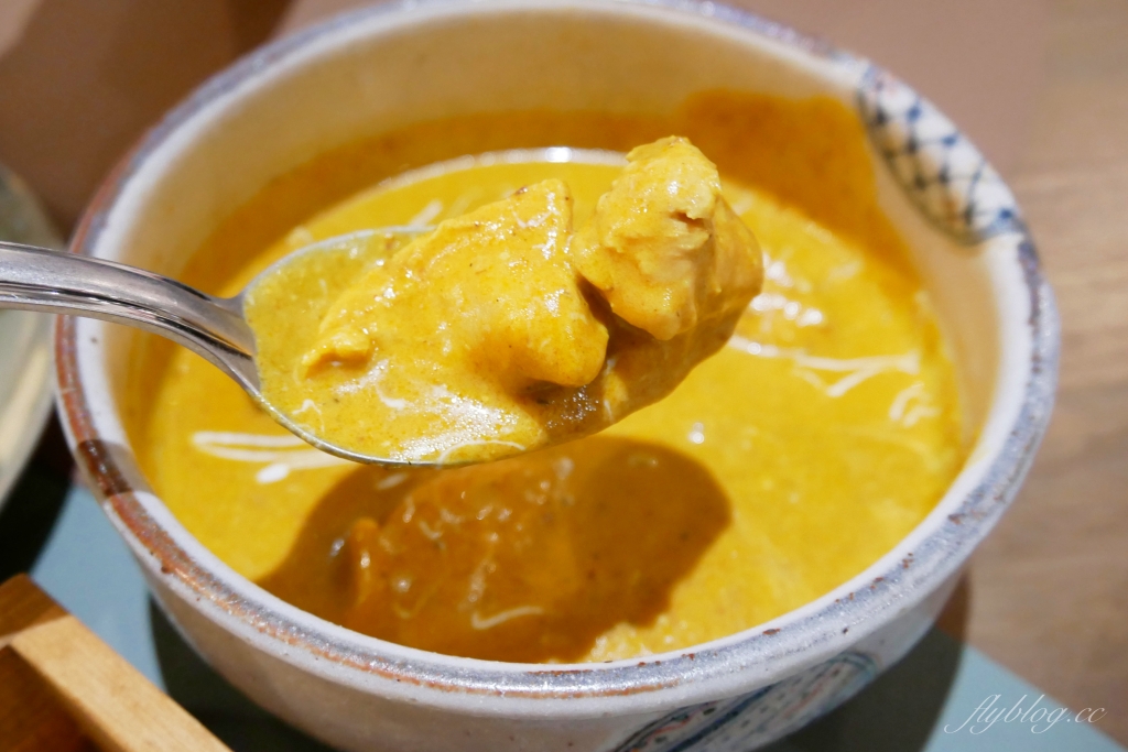 台中西區｜盛食咖哩．嘉義最接地氣的咖哩來台中，印度風味咖哩也可以很文青 @飛天璇的口袋