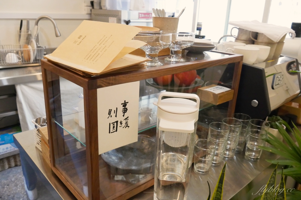 台中西區｜三回SanHui．老宅改建的咖啡館，自製生吐司很美味 @飛天璇的口袋