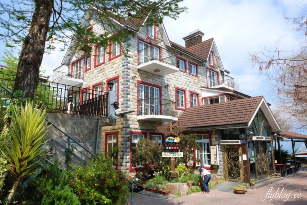 南投仁愛｜清境一日遊．台灣阿爾卑斯山，在青青草原看綿羊秀，挑戰台灣最高天空步道 @飛天璇的口袋