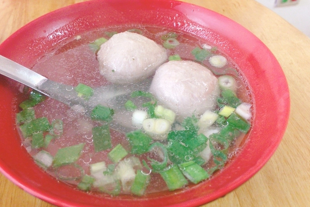 南投埔里｜阿甲肉丸．埔里觀光客必吃人氣肉圓店，在地超過70年的美味推薦 @飛天璇的口袋