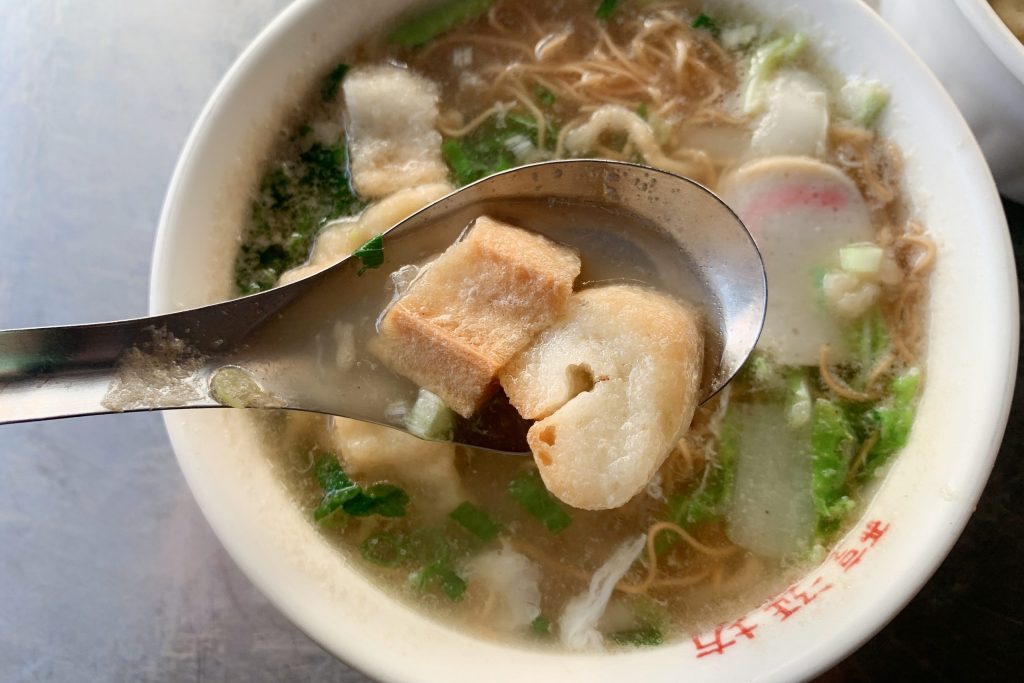 醇涎坊鍋燒意麵｜台南保安路的排隊美食，一碗55元簡單就是美味 @飛天璇的口袋