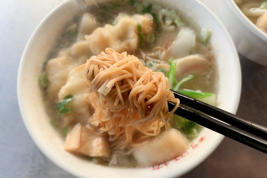 醇涎坊鍋燒意麵｜台南保安路的排隊美食，一碗55元簡單就是美味 @飛天璇的口袋