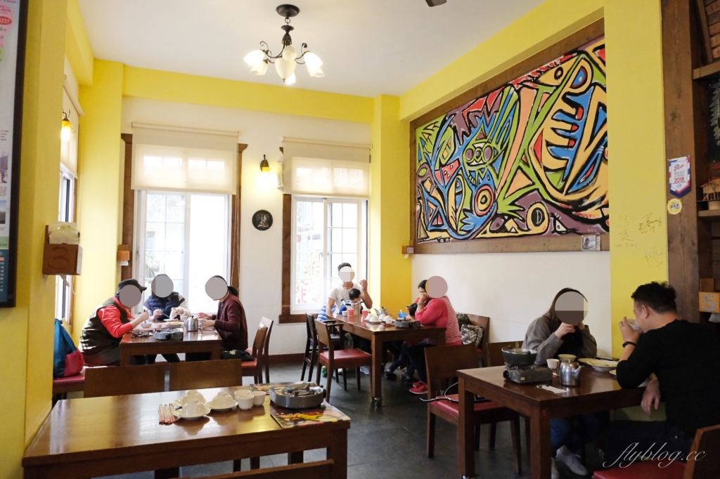 魯媽媽雲南擺夷料理｜清境最超人氣的「魯媽媽」雲南料理，座擁海拔2000公尺的美景 @飛天璇的口袋