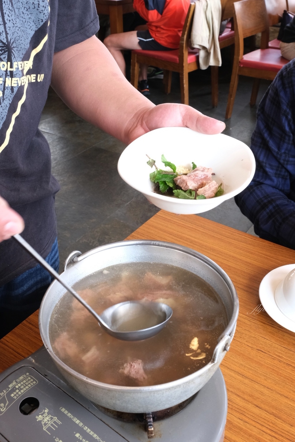 魯媽媽雲南擺夷料理｜清境最超人氣的「魯媽媽」雲南料理，座擁海拔2000公尺的美景 @飛天璇的口袋
