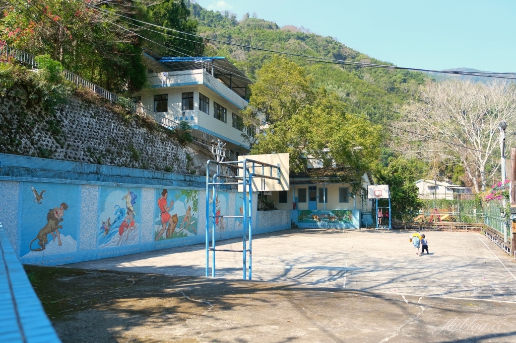 新竹清泉|新竹一日遊,清泉部落,張學良故居.將軍湯.三毛夢屋.清泉吊橋.清泉藝術之森.清泉步道.清泉天主教堂.老王客棧 @飛天璇的口袋 新竹清泉|新竹一日遊,清泉部落,張學良故居.將軍湯.三毛夢屋.清泉吊橋.清泉藝術之森.清泉步道.清泉天主教堂.老王客棧 @飛天璇的口袋