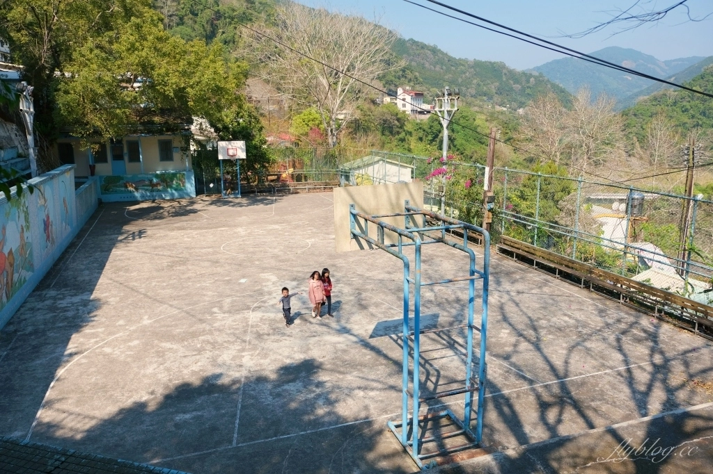 新竹清泉|新竹一日遊,清泉部落,張學良故居.將軍湯.三毛夢屋.清泉吊橋.清泉藝術之森.清泉步道.清泉天主教堂.老王客棧 @飛天璇的口袋 新竹清泉|新竹一日遊,清泉部落,張學良故居.將軍湯.三毛夢屋.清泉吊橋.清泉藝術之森.清泉步道.清泉天主教堂.老王客棧 @飛天璇的口袋